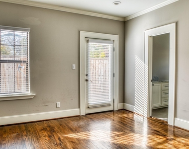 5711 Winsome Lane - Photo Thumbnail 2