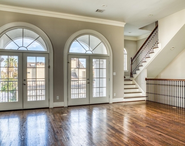 5711 Winsome Lane - Photo Thumbnail 6