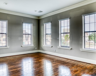 5711 Winsome Lane - Photo Thumbnail 15