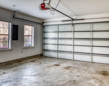 5711 Winsome Lane - Photo Thumbnail 19