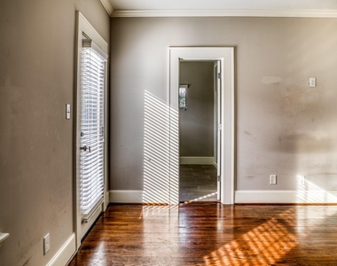5711 Winsome Lane - Photo Thumbnail 3