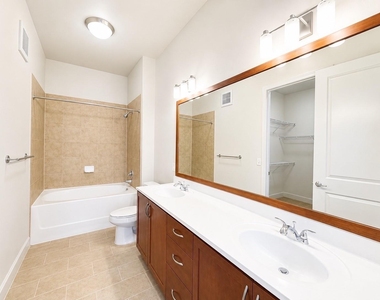 3333 Weslayan Street - Photo Thumbnail 7