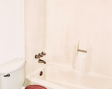 5329 Lost Forest Dr Drive - Photo Thumbnail 11