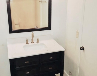 5329 Lost Forest Dr Drive - Photo Thumbnail 10