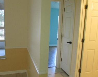 1065 Sedgewood Circle - Photo Thumbnail 26