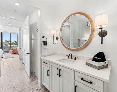 225 Strand Drive - Photo Thumbnail 31