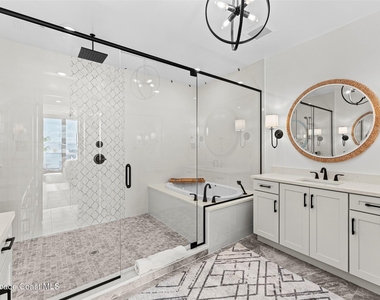 225 Strand Drive - Photo Thumbnail 29