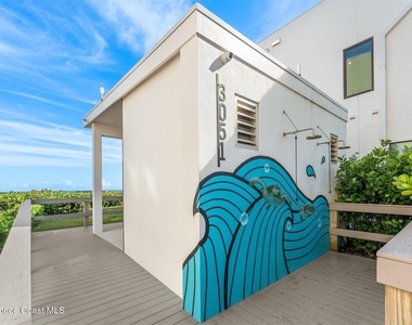 225 Strand Drive - Photo Thumbnail 54
