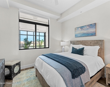 225 Strand Drive - Photo Thumbnail 34