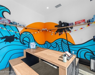 225 Strand Drive - Photo Thumbnail 45