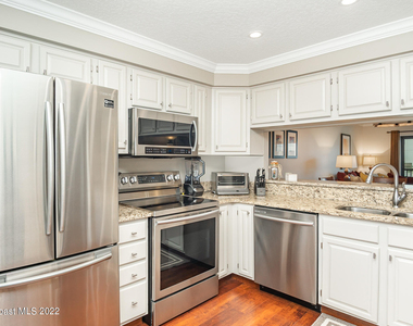 2150 Atlantic Street - Photo Thumbnail 1