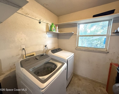 668 Hampton Drive Ne - Photo Thumbnail 26