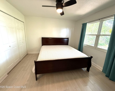 668 Hampton Drive Ne - Photo Thumbnail 16