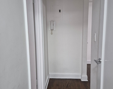 5 Avenue - Photo Thumbnail 12