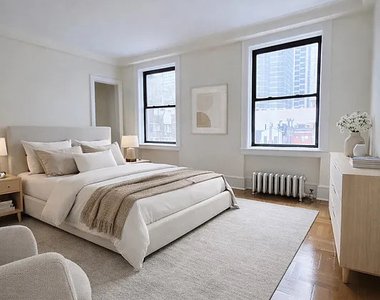 West 55th Street - Photo Thumbnail 6