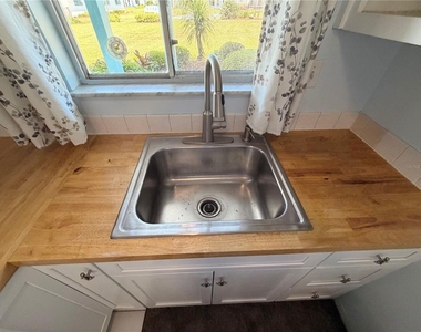 3009 N Halifax Avenue - Photo Thumbnail 10