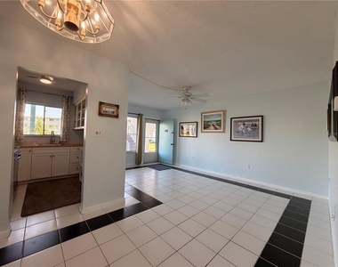 3009 N Halifax Avenue - Photo Thumbnail 5