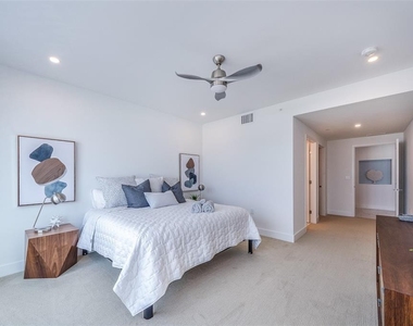 15 Avalon Street - Photo Thumbnail 23