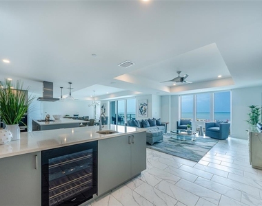 15 Avalon Street - Photo Thumbnail 3