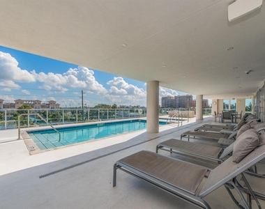 15 Avalon Street - Photo Thumbnail 26