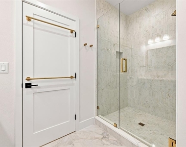 4324 W Gray Street - Photo Thumbnail 30