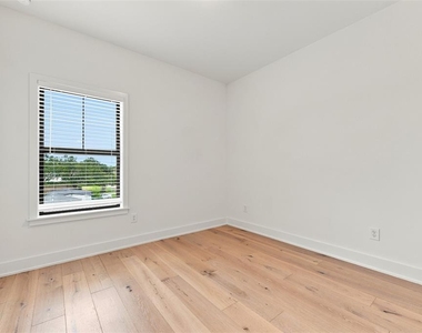4324 W Gray Street - Photo Thumbnail 18