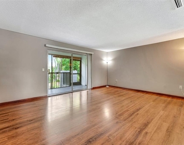 13300 Walsingham Road - Photo Thumbnail 13