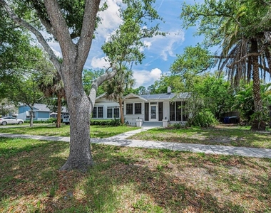 228 President Street - Photo Thumbnail 2