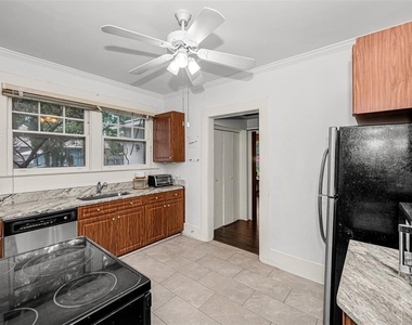 228 President Street - Photo Thumbnail 18