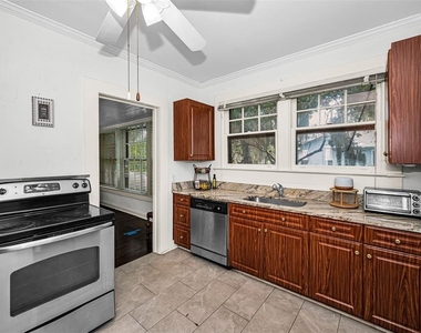 228 President Street - Photo Thumbnail 19