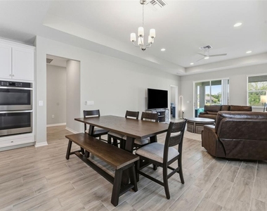 12451 Nouveau Avenue - Photo Thumbnail 5
