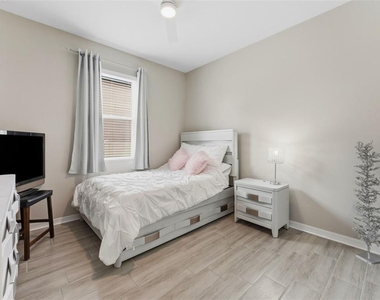 12451 Nouveau Avenue - Photo Thumbnail 11
