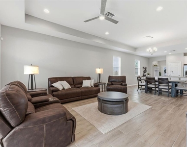 12451 Nouveau Avenue - Photo Thumbnail 2