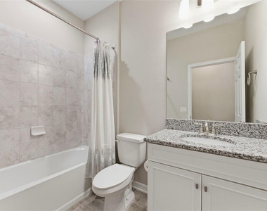 12451 Nouveau Avenue - Photo Thumbnail 14