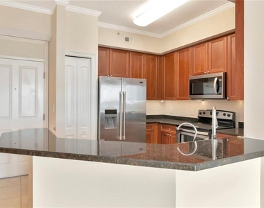 4516 Seagull Drive - Photo Thumbnail 2