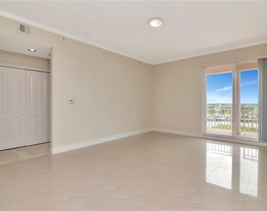 4516 Seagull Drive - Photo Thumbnail 9