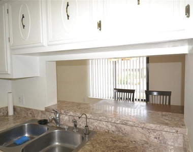 329 Moorings Cove Drive - Photo Thumbnail 6
