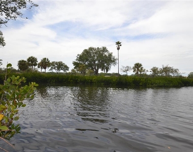 329 Moorings Cove Drive - Photo Thumbnail 62