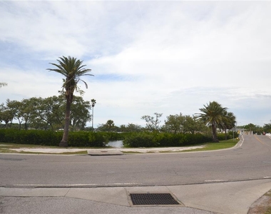 329 Moorings Cove Drive - Photo Thumbnail 60
