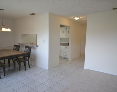 329 Moorings Cove Drive - Photo Thumbnail 38