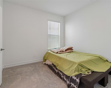 18542 Serene Lake Loop - Photo Thumbnail 16