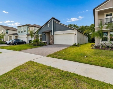 18542 Serene Lake Loop - Photo Thumbnail 6