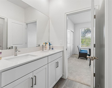 18542 Serene Lake Loop - Photo Thumbnail 13