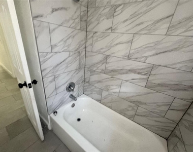 6619 S West Shore Boulevard - Photo Thumbnail 13