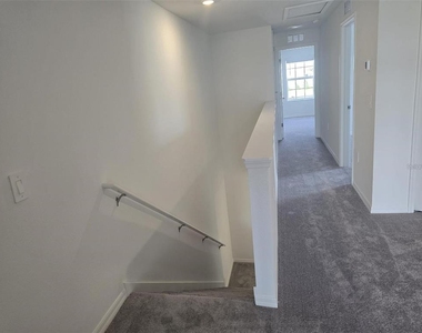 11236 E 65th Terrace E - Photo Thumbnail 17