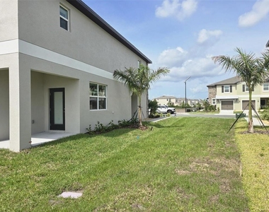 11236 E 65th Terrace E - Photo Thumbnail 35