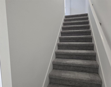 11236 E 65th Terrace E - Photo Thumbnail 12