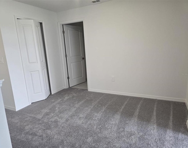 11236 E 65th Terrace E - Photo Thumbnail 14