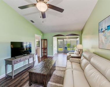 6040 27th Street W - Photo Thumbnail 6