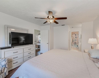 6040 27th Street W - Photo Thumbnail 15